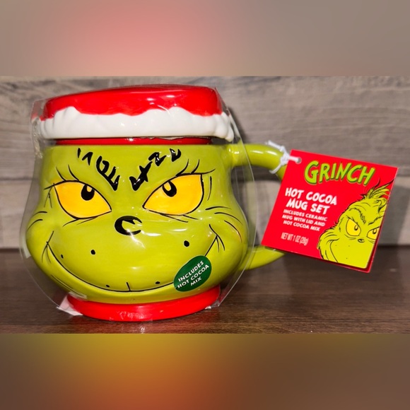 Super Cute The Grinch 3D Face Hot Cocoa Mug Set - NEW - Picture 3 of 12
